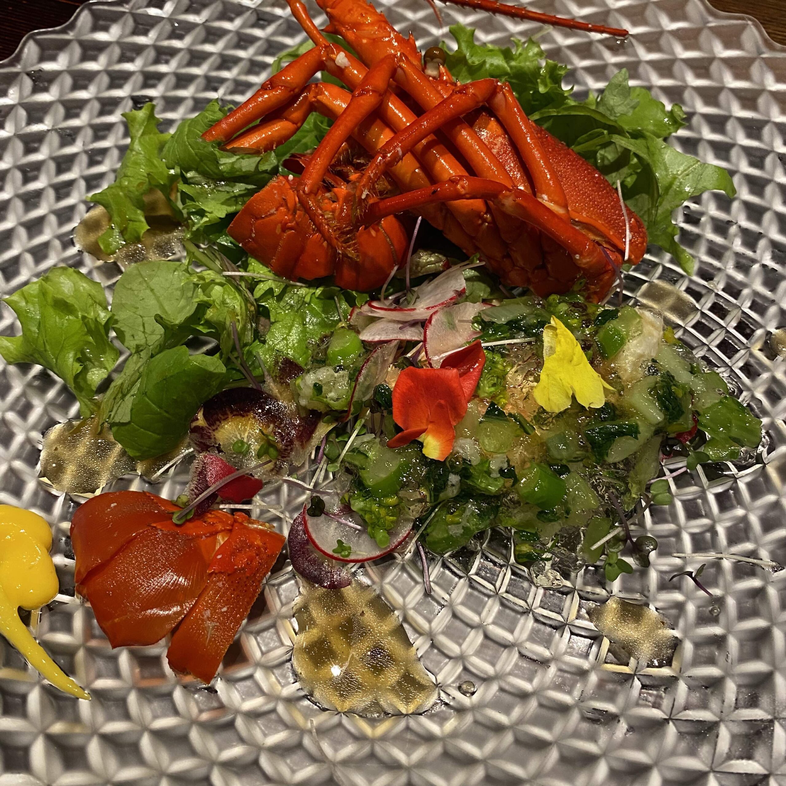 伊勢海老と野菜ジュレ サラダ仕立て