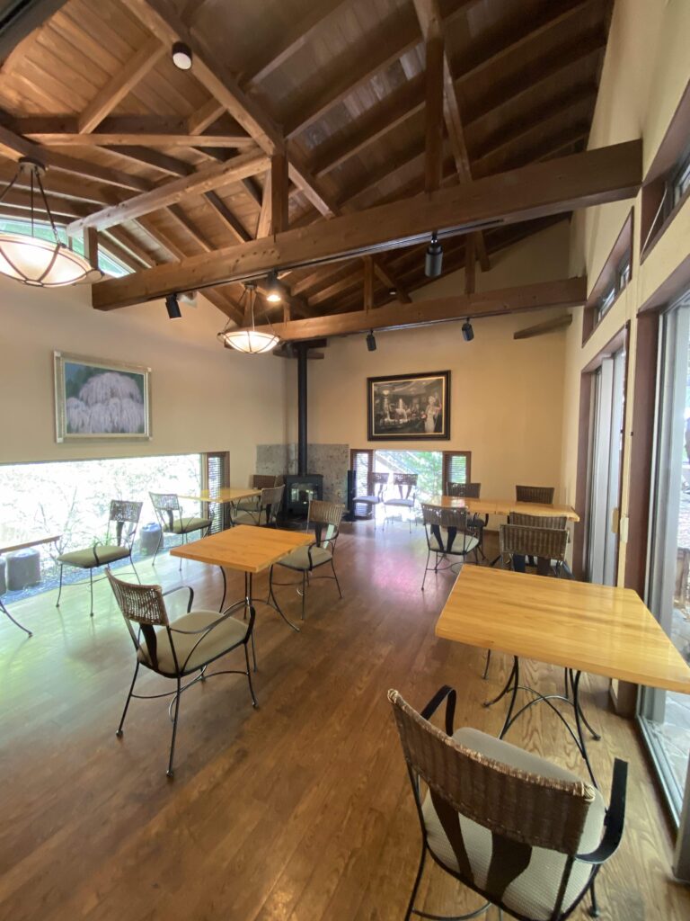 店内イートイン用のスペース