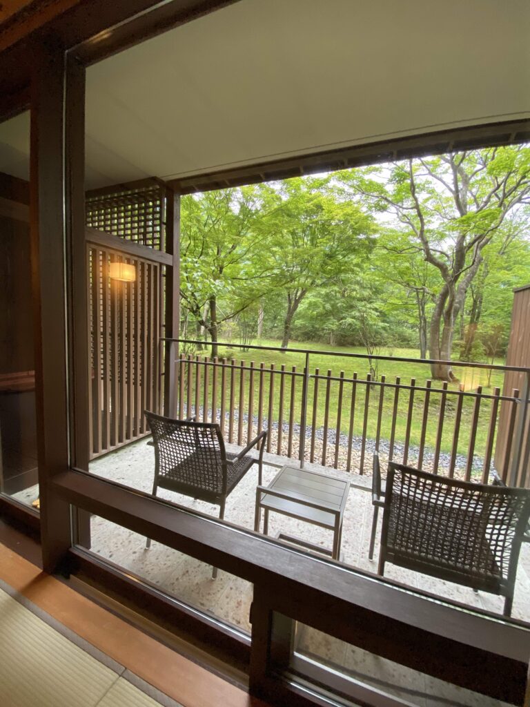部屋のバルコニー