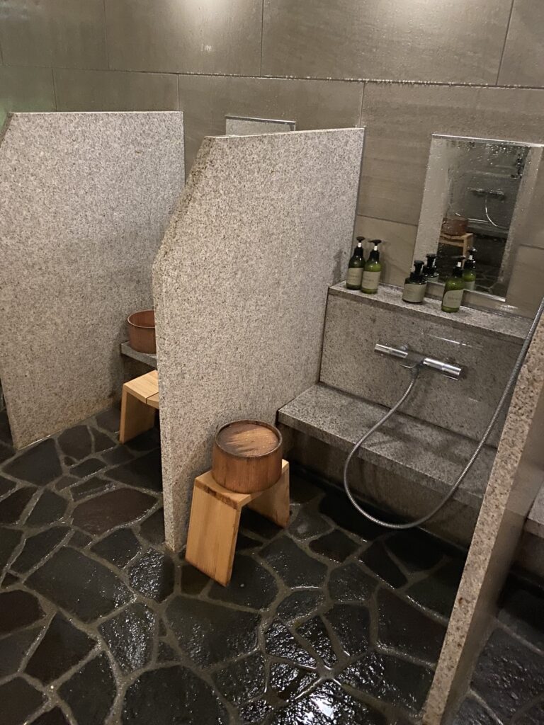 シャワーブース