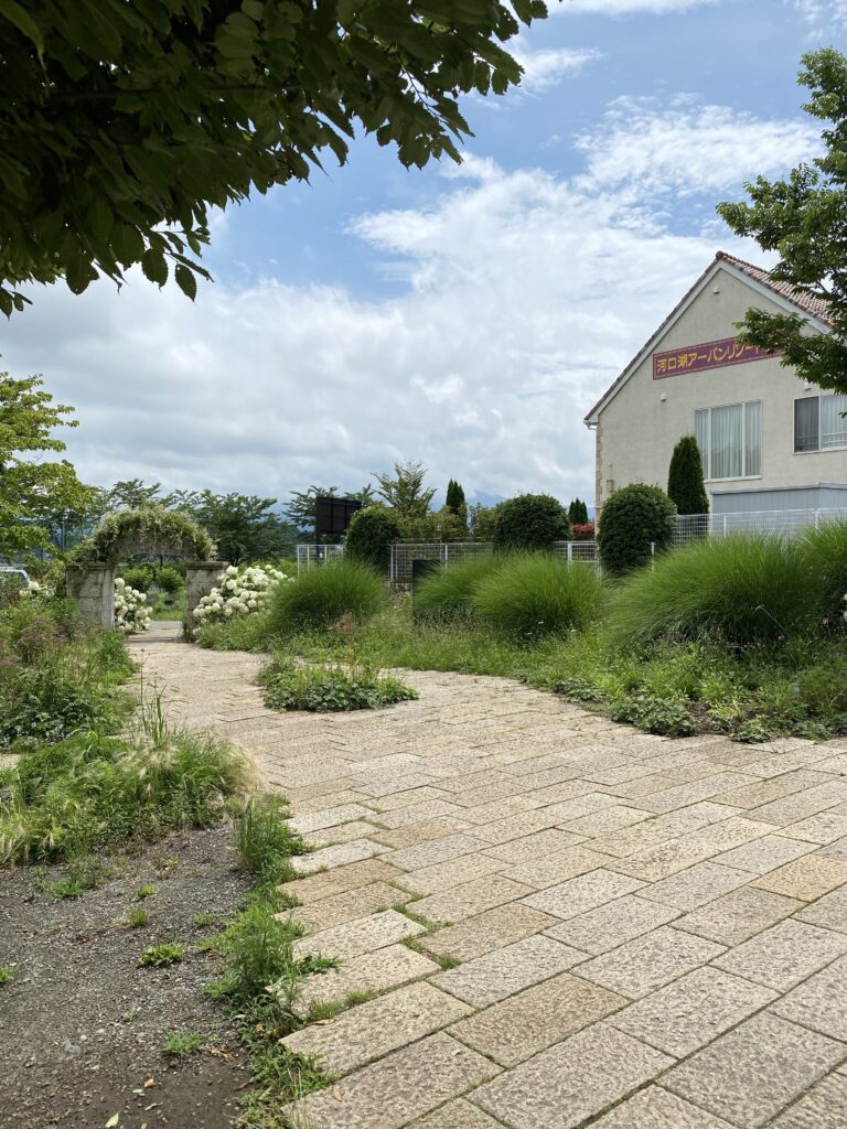 ハナテラス園内