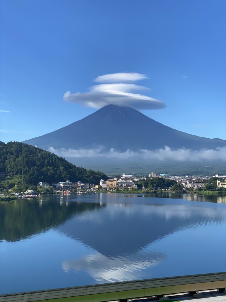 河口湖と富士山の風景その２