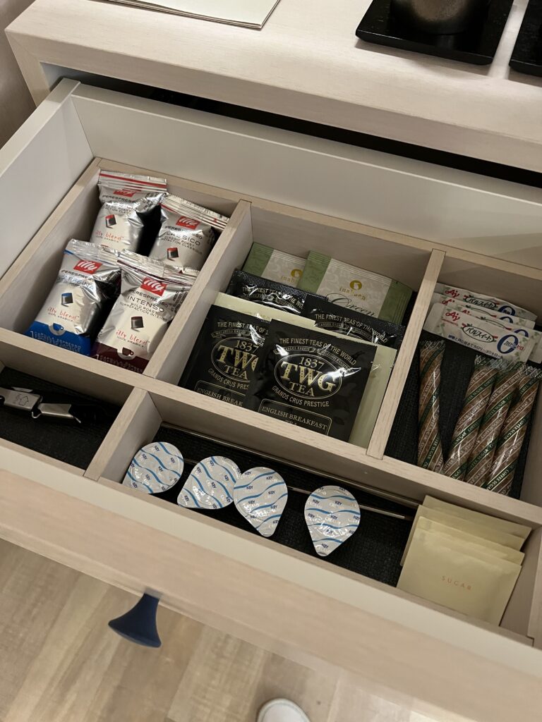 コーヒーや紅茶など