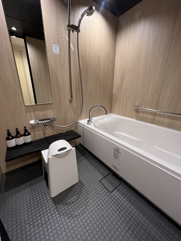 HIYORIオーシャンリゾート沖縄オーシャンスイートの浴室・子連れに便利