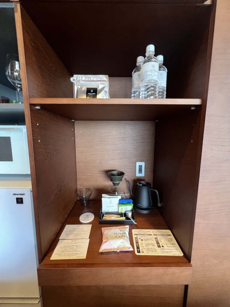 HIYORIオーシャンリゾート沖縄オーシャンスイートのコーヒー・紅茶セット