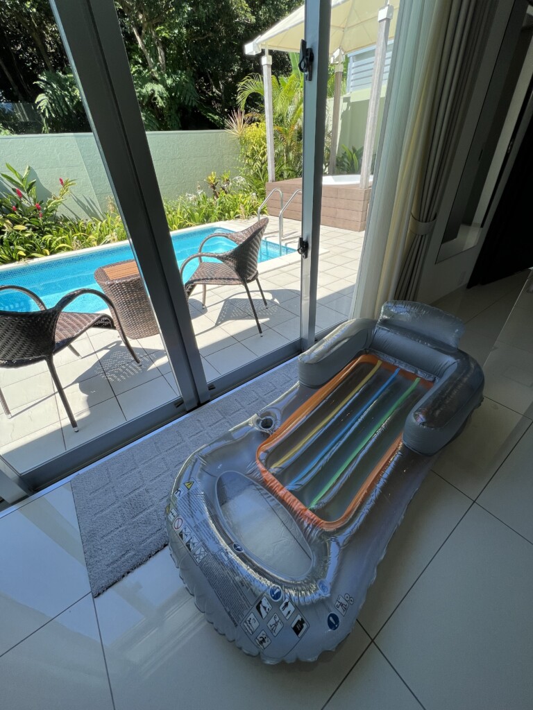 子供用浮き輪・ベッド転落防止用