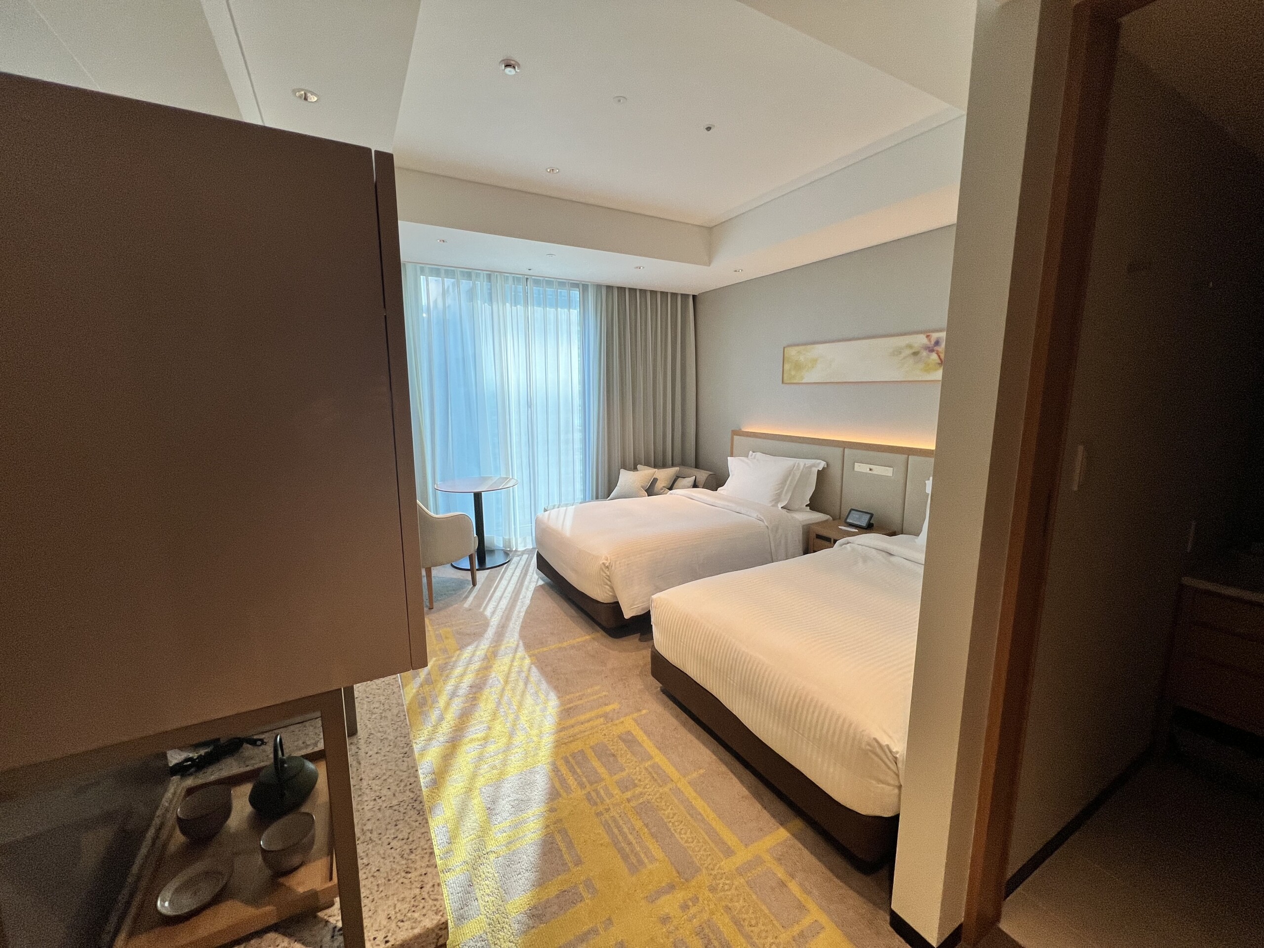 都ホテル博多のツインベッド