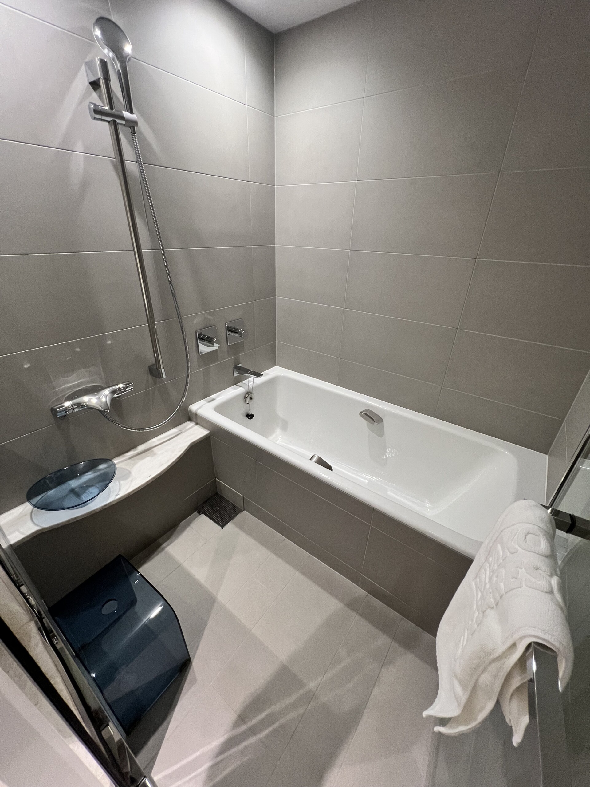 都ホテル博多の浴室