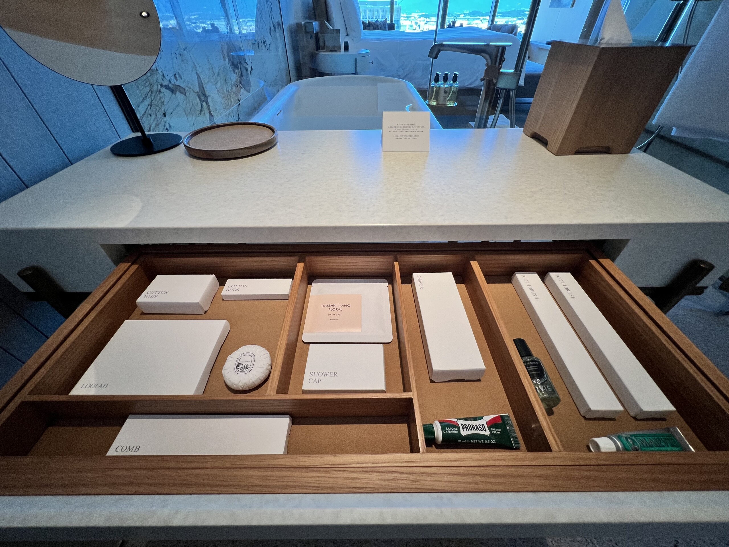 洗面所の引き出しの中