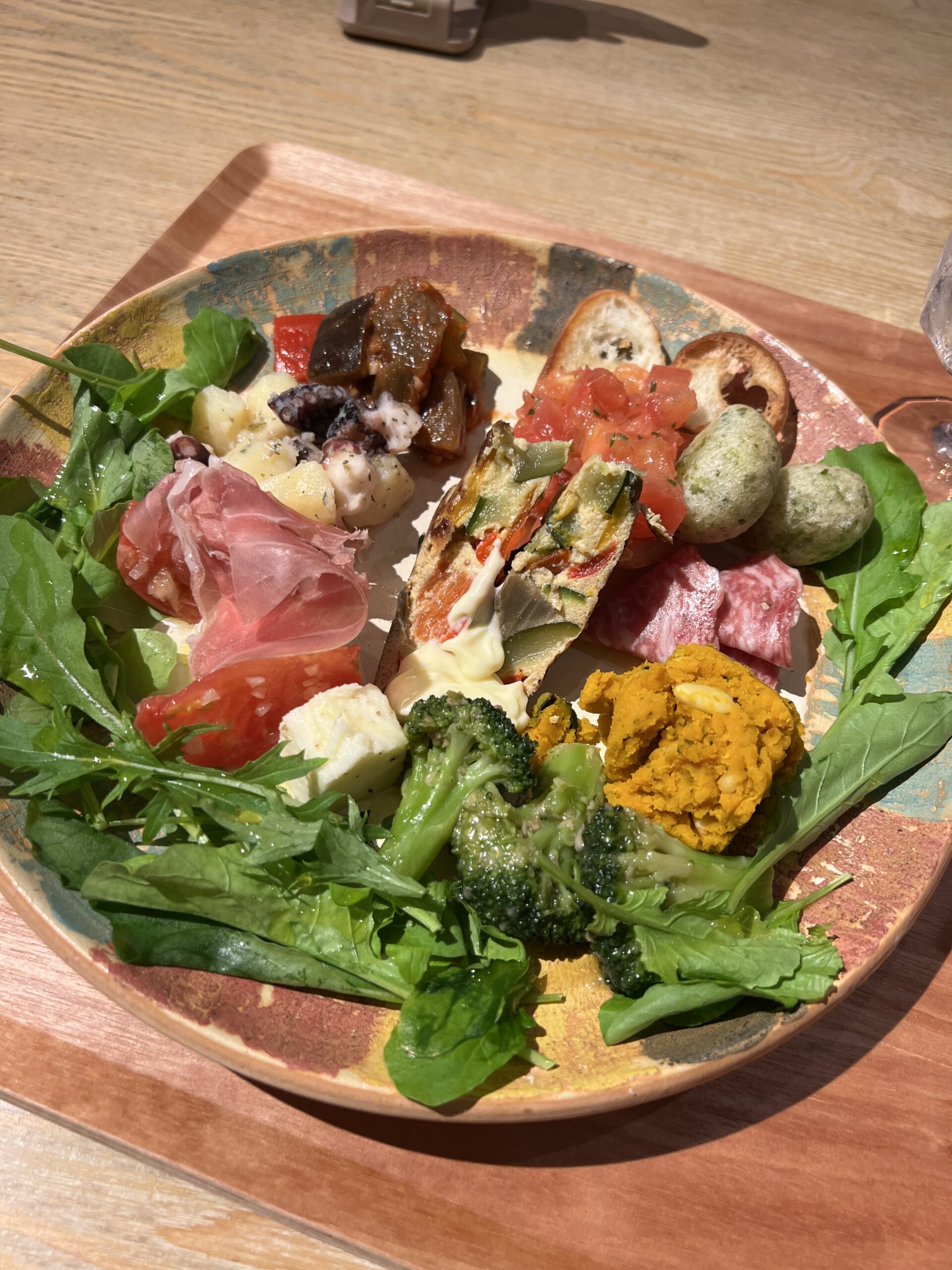 彩り豊かなBEBデリプレート