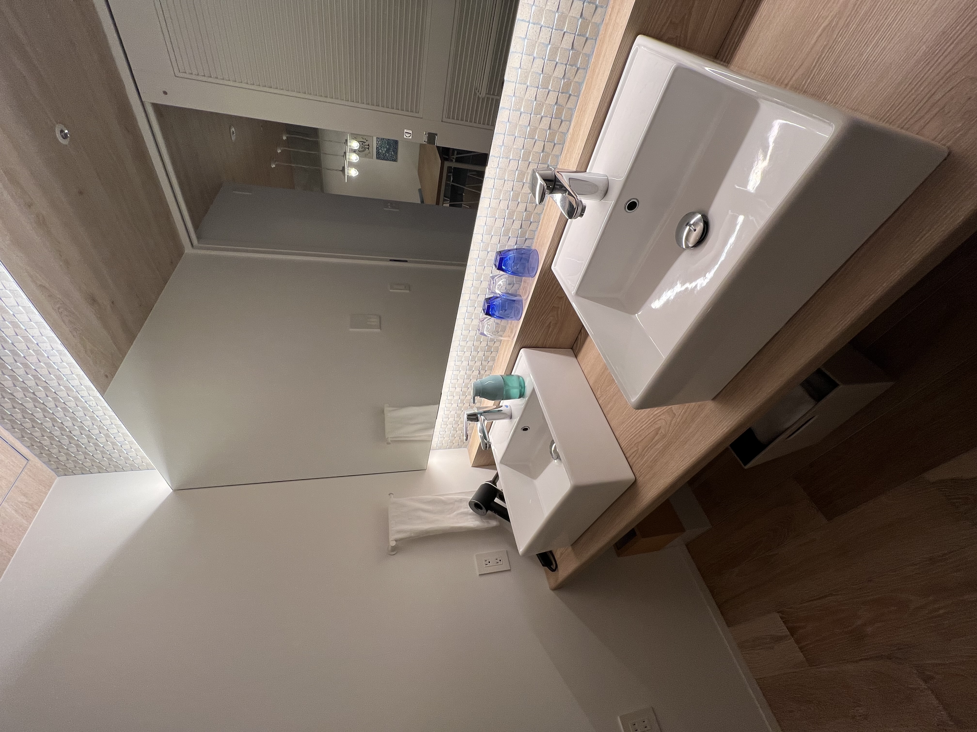 広々とした洗面台