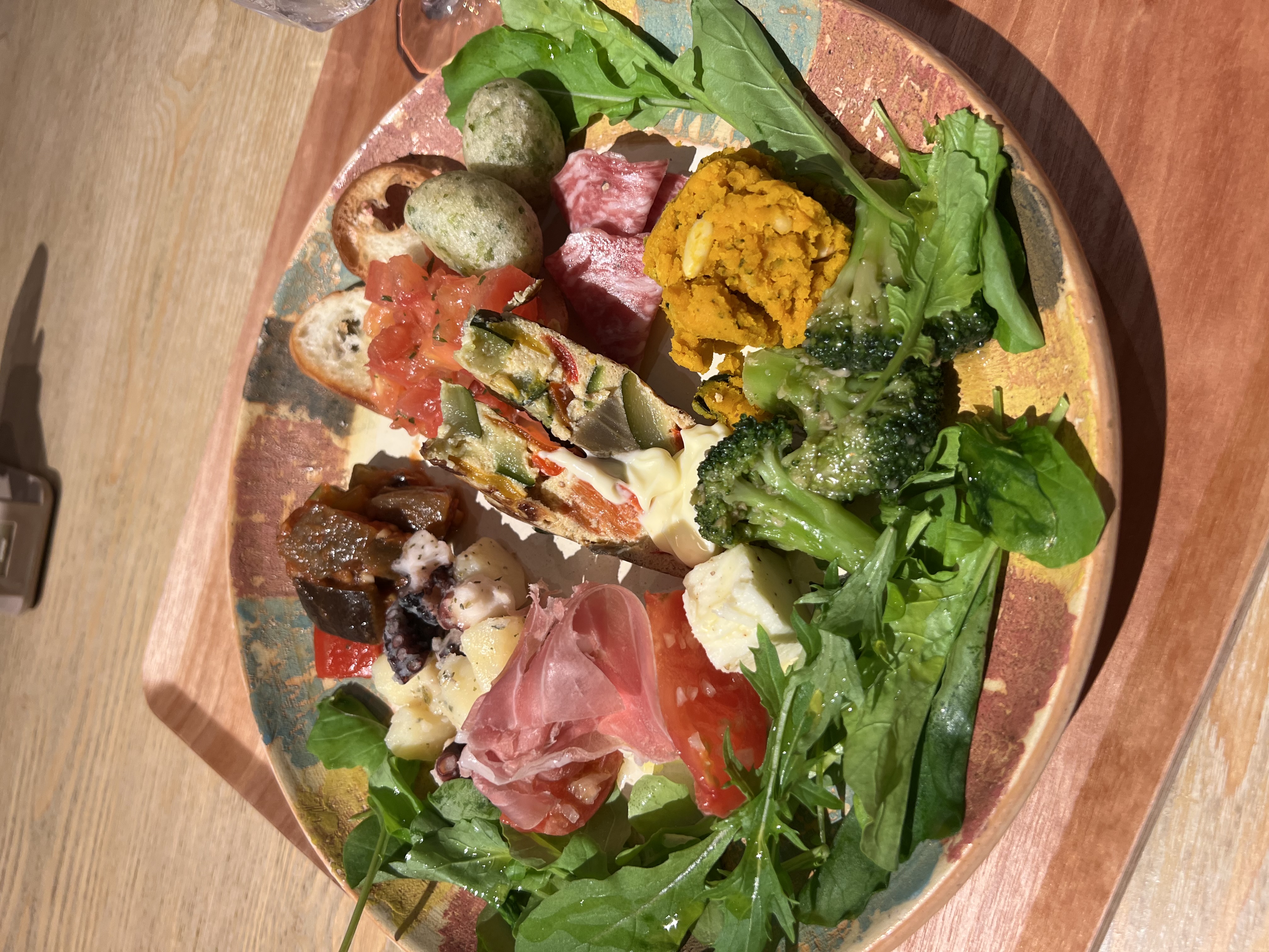 彩り豊かなBEBデリプレート